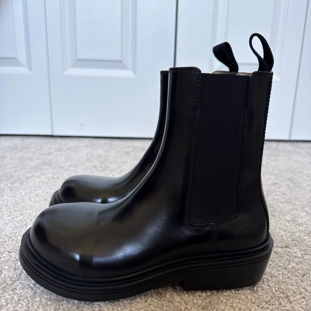 NWOB Bottega Veneta‎ Fireman Ankle Boot Chelsea Boot Black Luxury Size 37